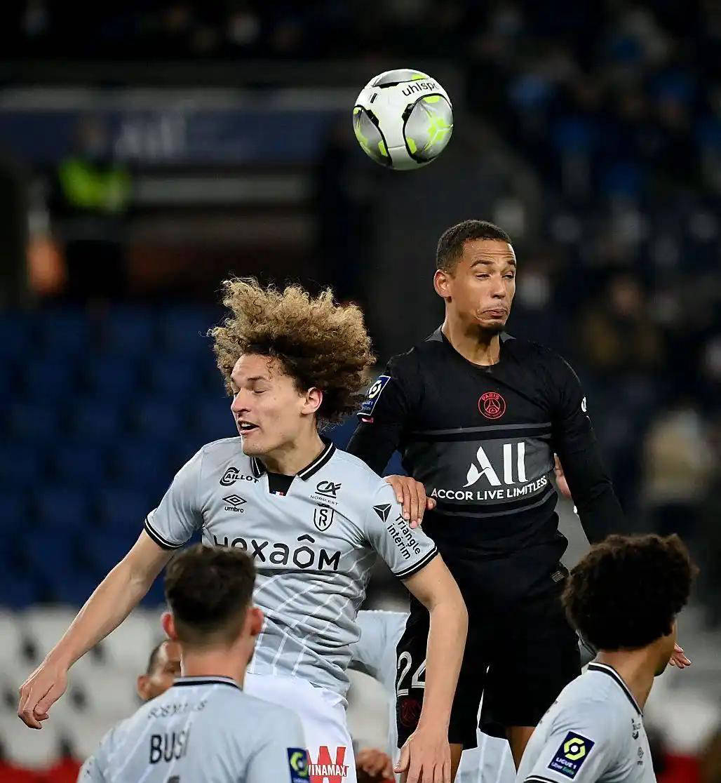 开云官网包含今晚巴黎圣日耳曼备战意甲；更衣室发声细节曝光；底气十足；高层口径保持一致的词条